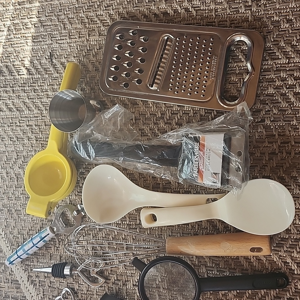 6/$25 Kitchen Misc Items - Picture 3 of 6